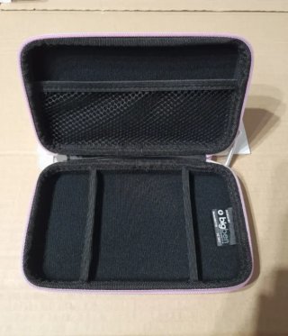 Nuovo lotto DSi XL. Custodia + 5 matite + protezioni