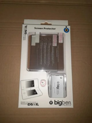 Nuovo lotto DSi XL. Custodia + 5 matite + protezioni