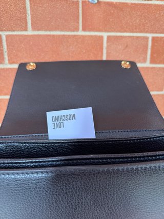 Borsa LOVE Moschino nera con cuori