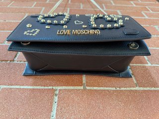 Borsa LOVE Moschino nera con cuori