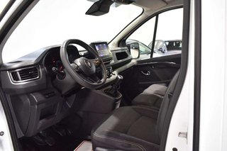 Renault Trafic FURGÓN 3.0T L2H1 2.0 BLUE DCI 130 CV GRAND CONFORT
