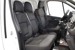 Renault Trafic FURGÓN 3.0T L2H1 2.0 BLUE DCI 130 CV GRAND CONFORT