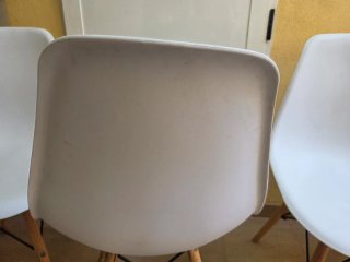 Sillas Nórdicas Blancas (Set de 4)