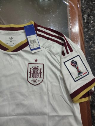 Varias Camisetas de  España