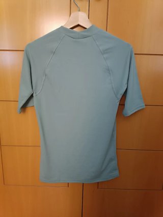 Dos camisetas protección solar OLAIAN 50+