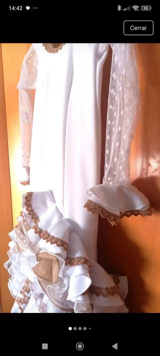 Vestido Flamenco Niña Blanco y Dorado