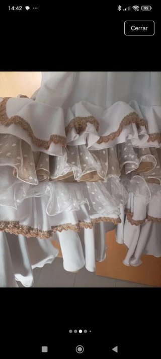 Vestido Flamenco Niña Blanco y Dorado