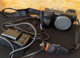 Sony a6400 - Ottima per video 4K, come nuova