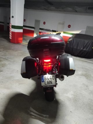 CFMoto 650 GT Negra