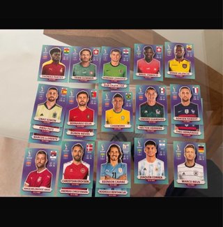 Lote 25 cromos Mundial 2022