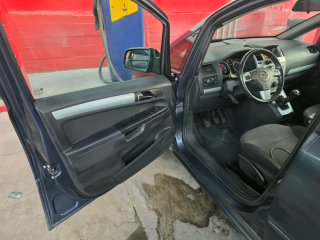 Opel Zafira 2010