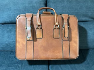 Maleta de cuero vintage