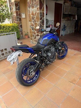 Yamaha mt07