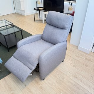Sillón reclinable gris