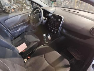 Transmisión del der renault 391008239r clio 224696