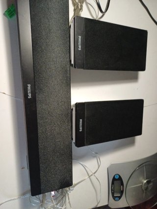 Altavoces Philips 3 uds (2 pequeños, 1 grande)