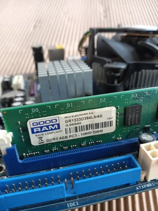 Combo Placa Base + procesador + RAM