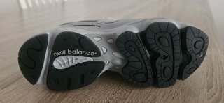 New Balance 1000 Plata