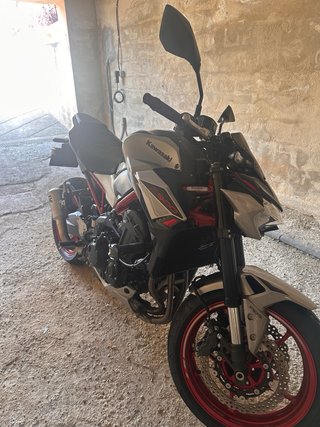 Kawasaki Z900