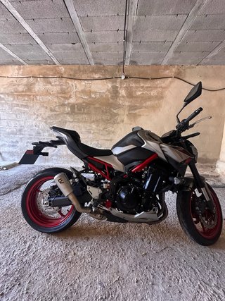 Kawasaki Z900