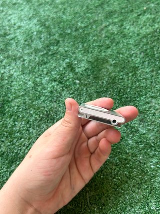 iPod Shuffle Plata con Cable de Carga