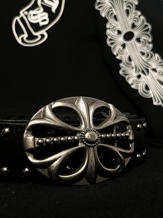 Cinturón Chrome Hearts Negro con Tachuelas