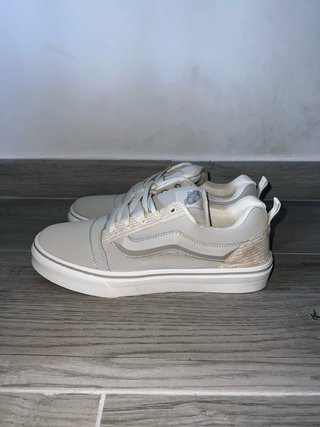 Zapatillas Vans Knu School Grises