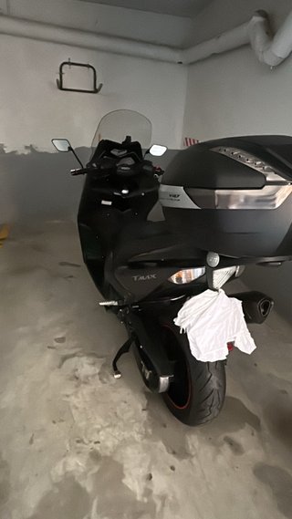 Yamaha Tmax 530 Maxi Scooter 2015