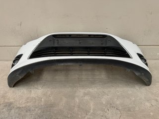 Paragolpes delantero Ford C-MAX II