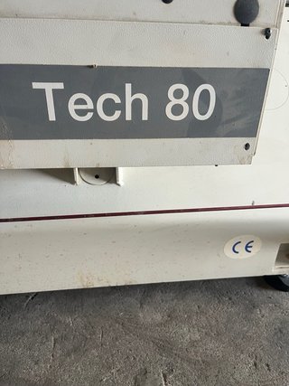 Máquina CNC SCM Tech 80