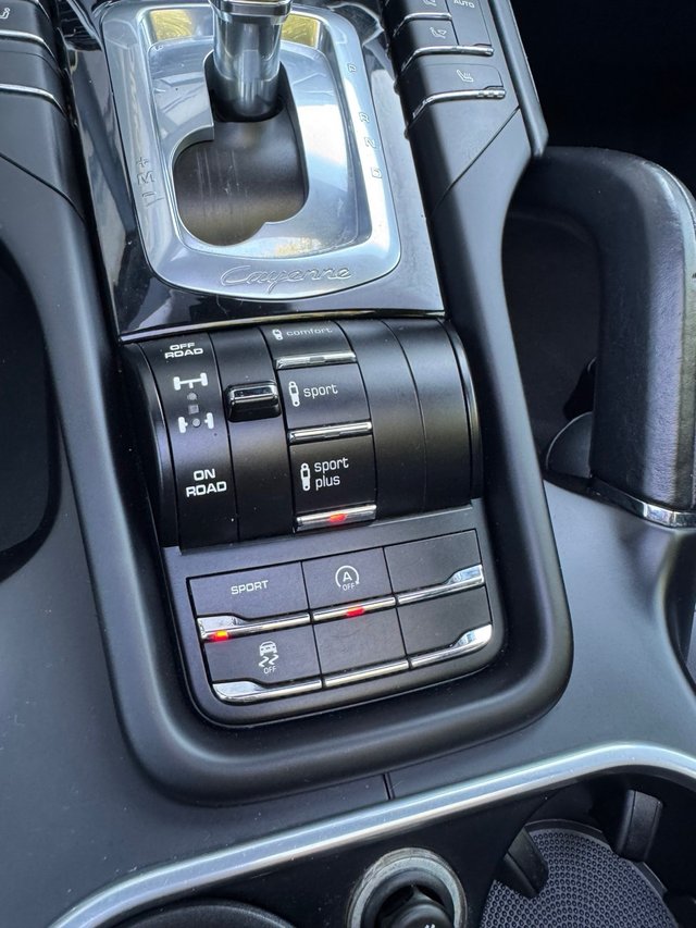 Porsche Cayenne platinum 2016