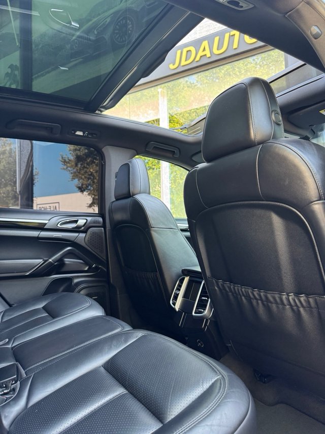 Porsche Cayenne platinum 2016