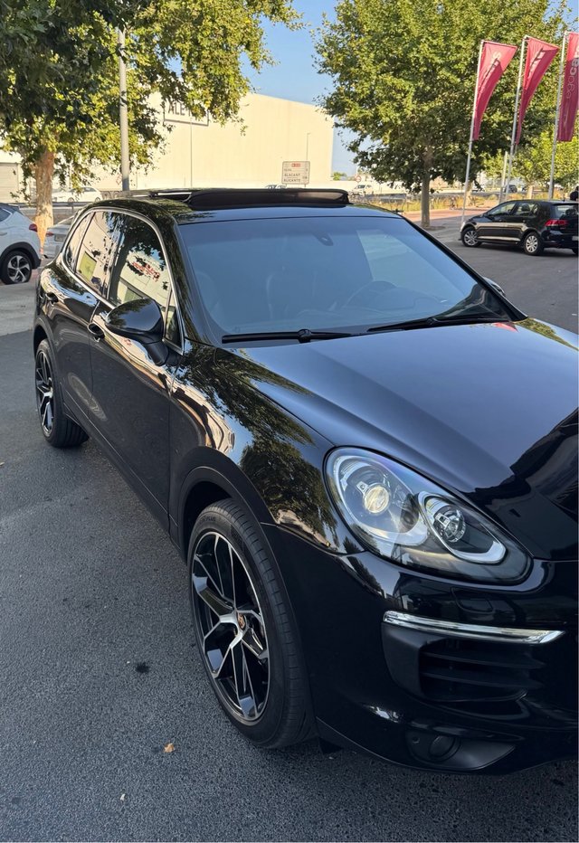 Porsche Cayenne platinum 2016