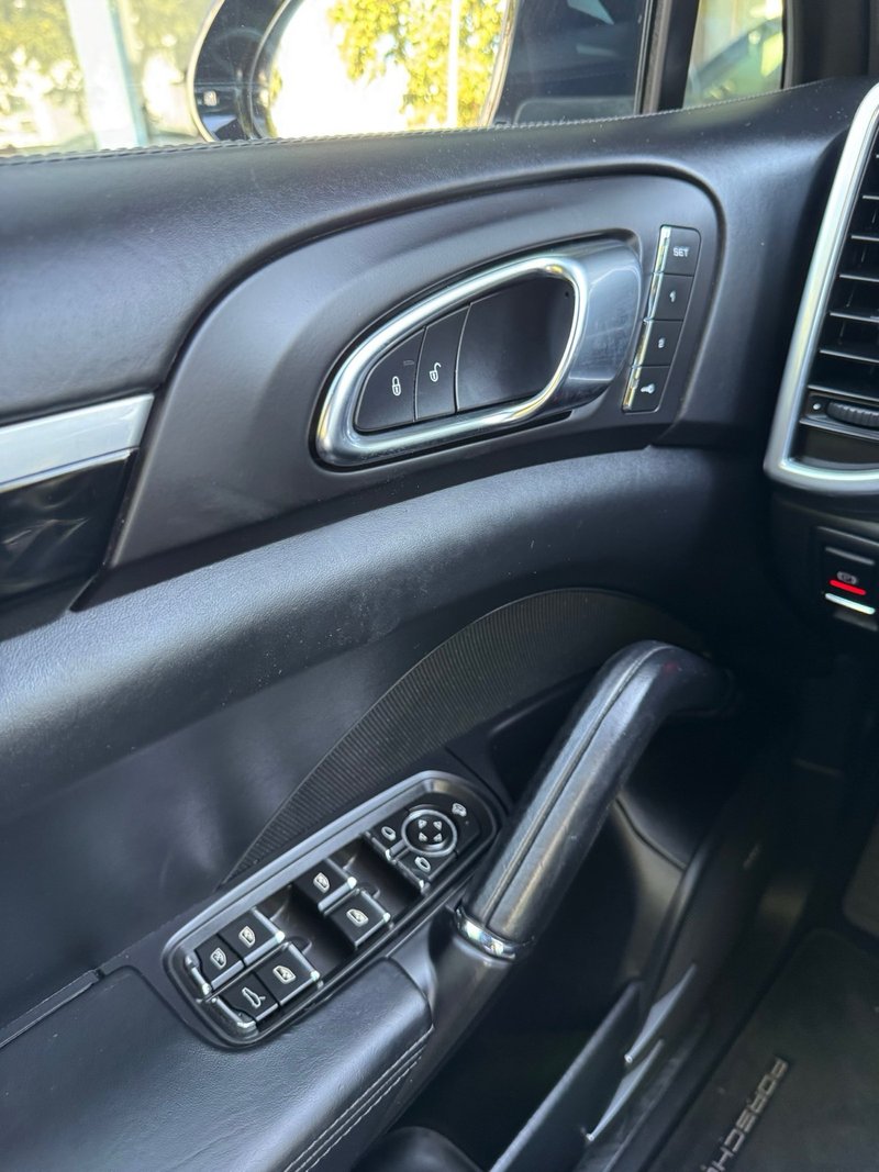 Porsche Cayenne 2016, foto 21