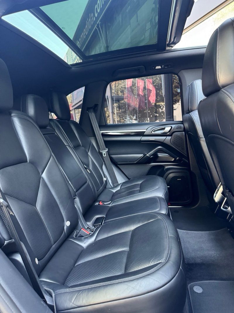 Porsche Cayenne 2016, foto 13