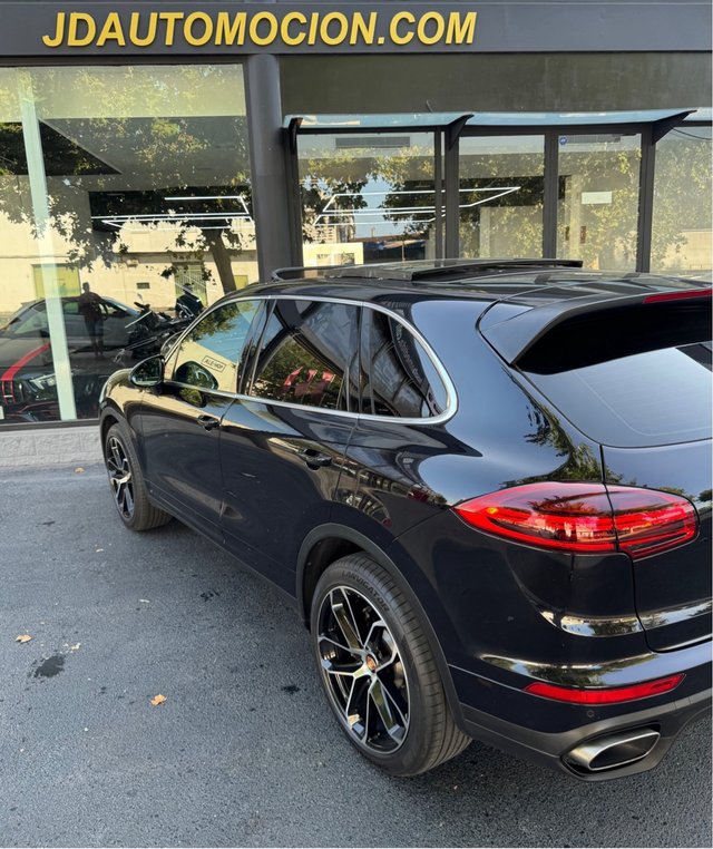Porsche Cayenne platinum 2016