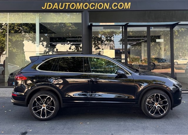 Porsche Cayenne platinum 2016