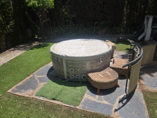 Jacuzzi Lay-Z-Spa Vancouver