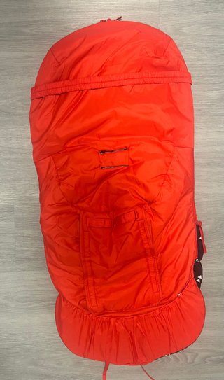 Saco invierno universal  TUCTUC color rojo