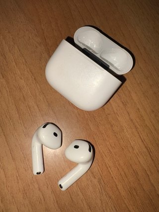 Airpods Pro 4