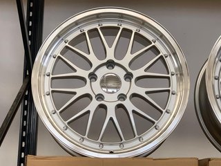 oferta! 2+2 llantas 8x18 y 9x18 5x120