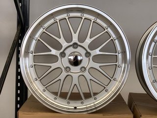 oferta! 2+2 llantas 8x18 y 9x18 5x120