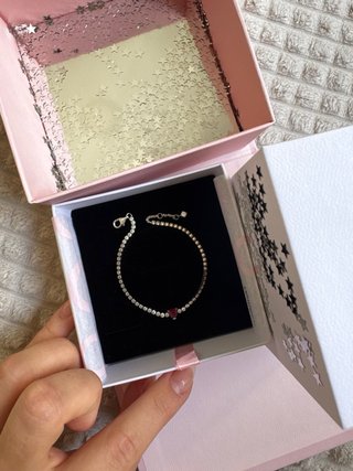 Pandora tennis bracelet. In perfect condition.