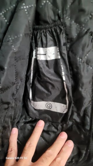 Chaqueta de moto JET negra y azul