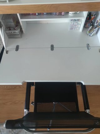 Escritorio Secreter Blanco y Madera.