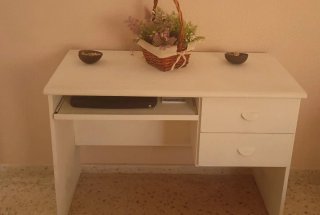 Escritorio blanco madera