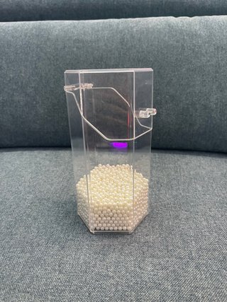 Organizador de brochas de maquillaje con tapa