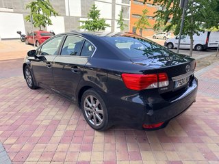 Toyota Avensis 2012 Advance 120D