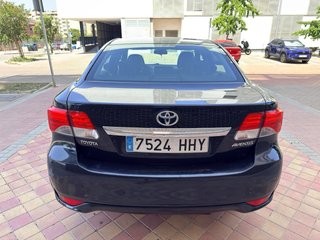 Toyota Avensis 2012 Advance 120D