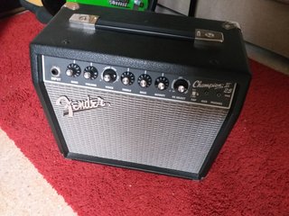 Amplificador Fender Champion II 25W